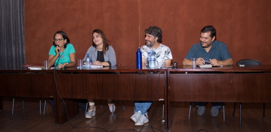 AESO-Barros Melo realizou debate com profissionais envolvidos com a causa (Foto: Renata Siqueira)